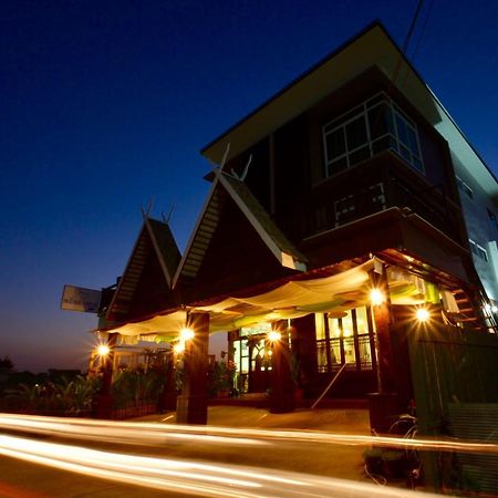 หมื่นช้างน่านบูทีคhotel Exteriör bild